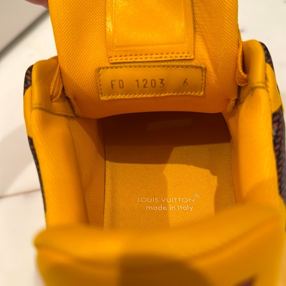 Men’s Louis Vuitton Yellow and Brown Checkerboard Sneakers LV Trainer Damier Pop - Picture 6 of 6